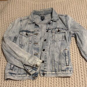 GAP Women's Light Blue Jean Jacket